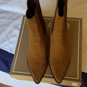 Dolce Vita Shade H2O Women's Suede Pointed-Toe Ankle Boots in Brown